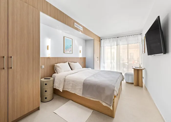 Gray D'albion 2bdr Flat 5 Min From Palais, On Croisette - Olam Daire *