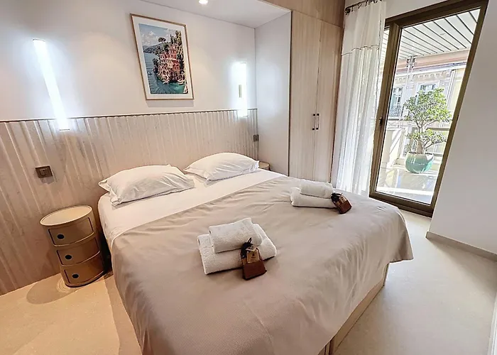 Stunning Renovated Flat 5 Min From Palais Des Festivals On The Croisette *